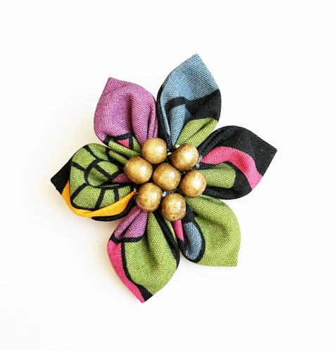 سنجاق سینه گل brooch08